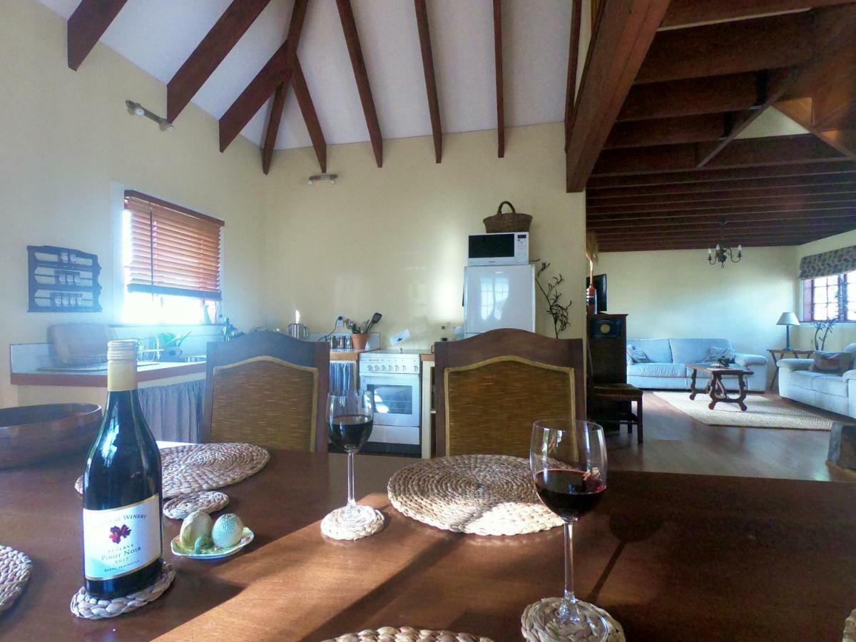 Gunyah Country Estate Villa Windwhistle Exterior photo